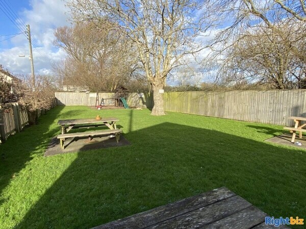 SOMERSET - FREE HOUSE NEAR CAMP SITES AND THE COAST Photo 8