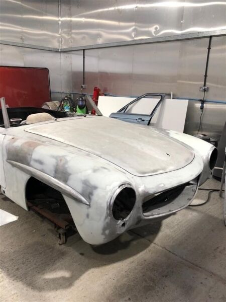 A RECORD-BREAKING CLASSIC CAR RESTORATION FACILITY Photo 8