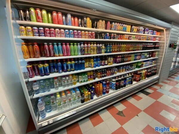 Convenience & Off Licence Store with Well Presented 4 Bedroom Property in Seaside Town Seaham Photo 8