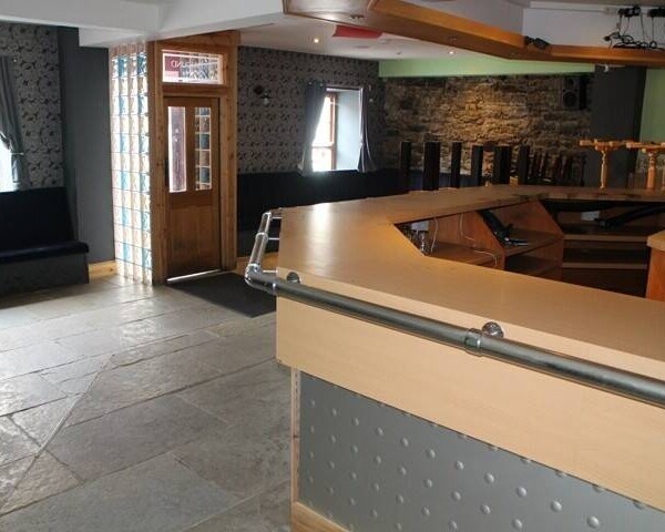 CARMARTHENSHIRE - FORMER PUBLIC HOUSE WITH SUPERB 4 BEDROOM HOLIDAY LET Photo 8