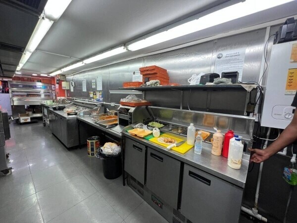 Famous Fried Chicekn, Grill, Pizza shop in Forestgate Photo 8