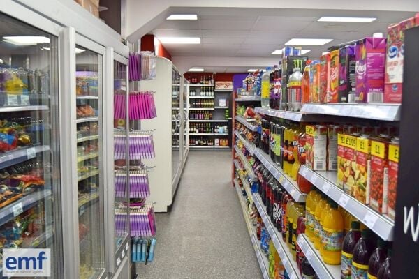 SUPERBLY FITTED LOCAL CONVENIENCE STORE IN WILLENHALL, WEST MIDLANDS Photo 8