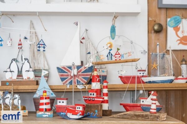 GIFT SHOP & ART GALLERY Photo 8