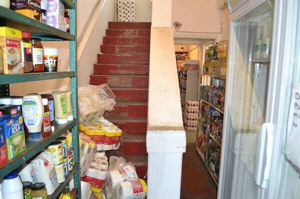 Convenience Store £20,000 Sales NO COMPETITION Photo 8