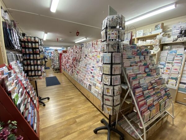 New Price! Card & Gift Shop (Leasehold) Photo 8