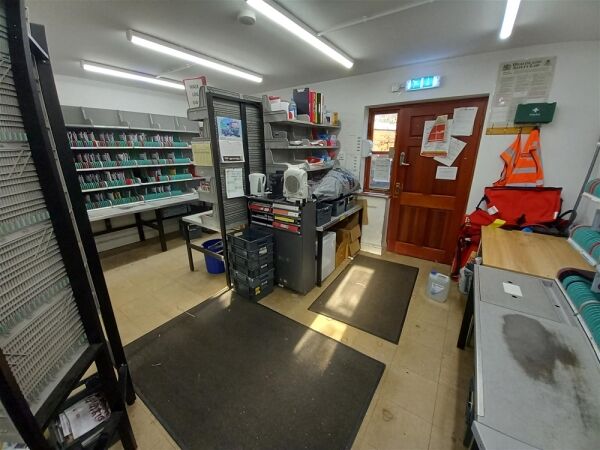 Post Offices For Sale in Worcester Photo 8
