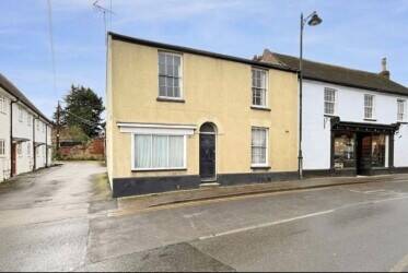Landlord rental flats business