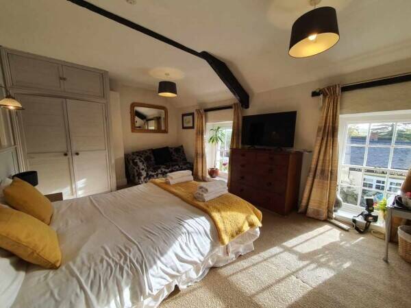A Great Affordable Leasehold Business Photo 1