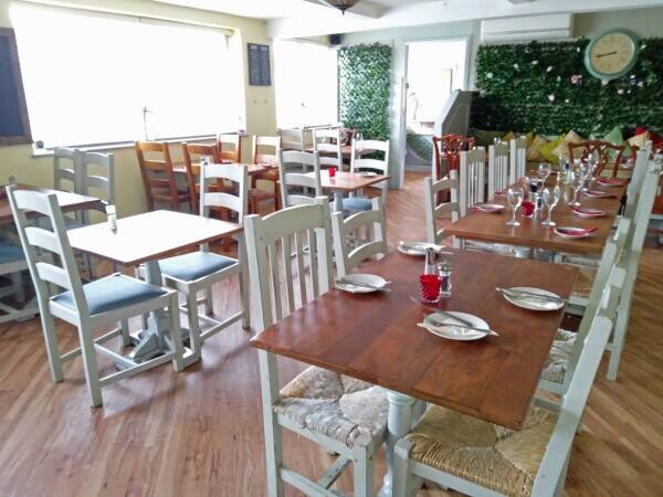 MERSERYSIDE – AUTHENTIC ITALIAN RESTAURANT IN PROMINENT ROADSIDE POSITION Photo 8