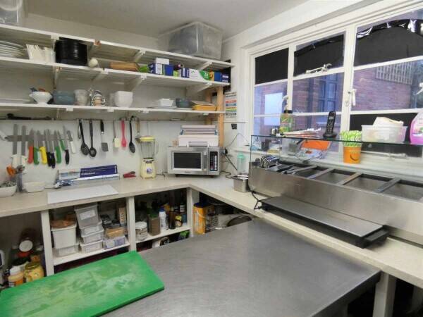 A highly successful Deli / Café for sale Photo 8