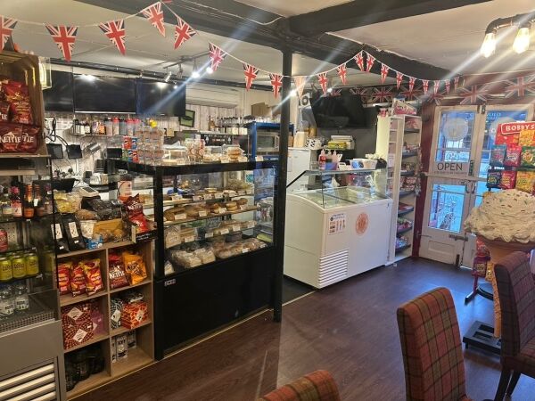 Cafe & Milkshake/Coffee House - Cotswolds Photo 8