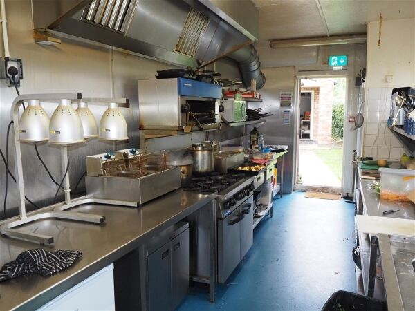 Licenced Trade, Pubs & Clubs For Sale in Driffield Photo 8