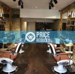 Rare Opportunity to Acquire a Well-Established Barber’s Shop in the Sought After Area of Hoxton Photo 8