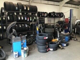 Well Established Garage For Sale Photo 8