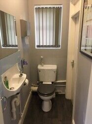 Chiropractic Clinic For Sale in Surrey Photo 8