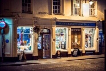 THRIVING DELICATESSEN AND CAFE/RESTAURANT Photo 8