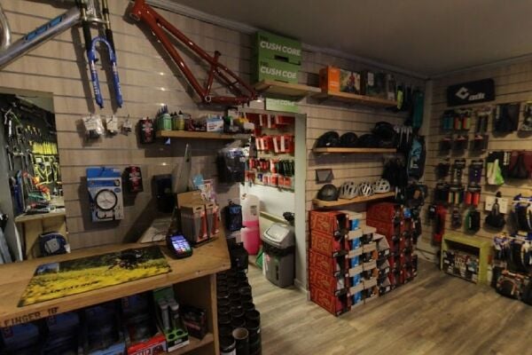 Bicycle Retail, Repair & Service - West Lothian Photo 8