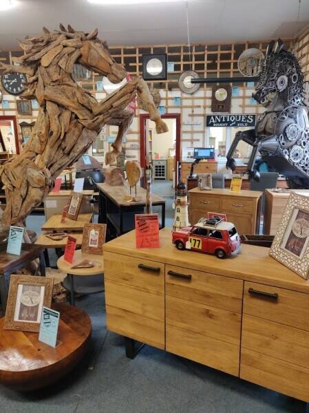 This is a superb opportunity to acquire an established furniture retailer near Grimsby, Lincolnshire Photo 8