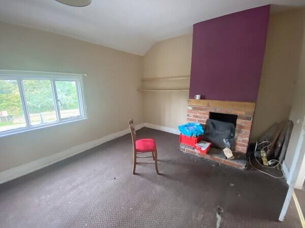 CHESHIRE - VILLAGE PUBLIC HOUSE ON SIZEABLE PLOT Photo 8