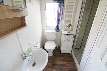 Portfolio of three holiday homes, located just outside Ladybank, Fife Photo 5