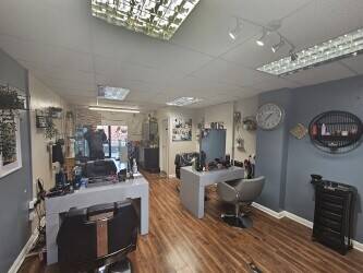 Recently refurbished busy hairdressers for sale in Basingstoke. Photo 8