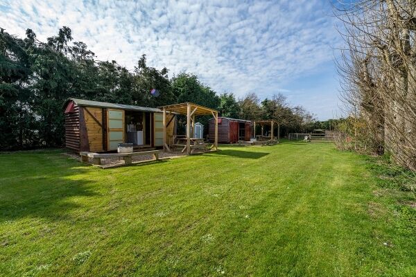 Award Winning Campsite & Glamping Site - Lincs Photo 8
