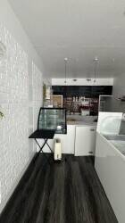 Cafe/ice cream shop Photo 6
