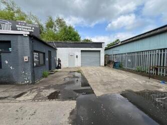 Garage workshop to let in Harlow Garage workshop to let in Harlow
