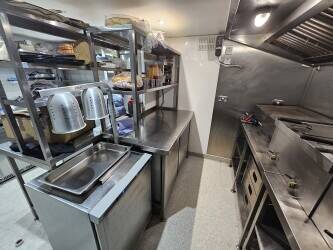 Burger & Wings Takeaway Restaurant for Sale in Watford Photo 8