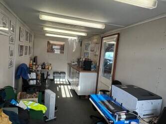 Car Dealer for Sale With Workshop Showroom and Kitchen Photo 8