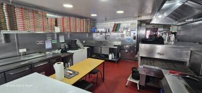 Dixi Chicken and Pizza Photo 8