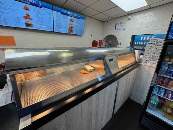 Leasehold Fish & Chip Takeaway Located In Studley Photo 8