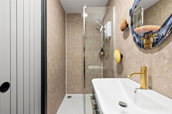 Three luxury glamping cabins with a four-bedroom detached cottage included with the sale - Mardu, Clun Photo 8
