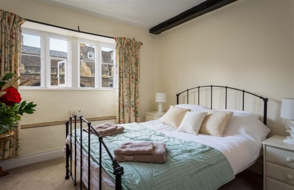 Boutique Cotswolds Tearooms and Bed & Breakfast For Sale For Sale in Chipping Campden Photo 8