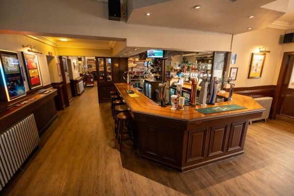 20+ Years Established Business In Fort William Profitable Public House & Restaurant Photo 8