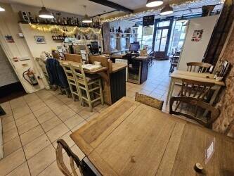 Renowned Cafe Bar & Bistro With Substantial Turnover & Significant Profits Photo 8