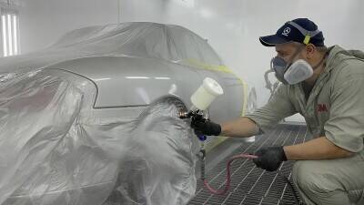 Fully Equipped Bodyshop - CLD Accident Repairs Luton Photo 7