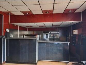 TAKEAWAY AND 2 LARGE HALLS FOR RENT