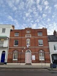 Coffee shop in Market Harborough  Photo 1