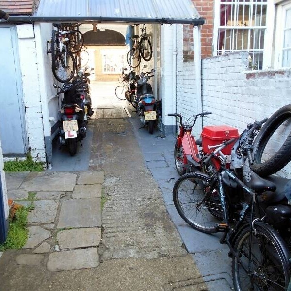 Motorcycle & Scooter Sales, Service and Repair (Investment Opportunity) Photo 9