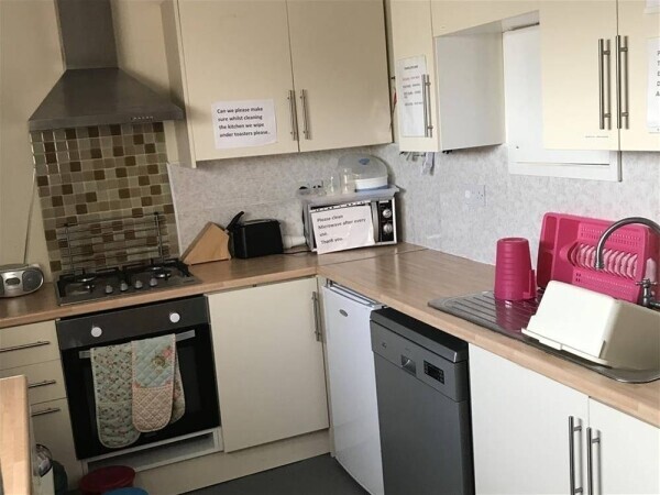 CHILDREN'S DAY NURSERY FOR SALE IN SOUTH WALES M4 CORRIDOR Photo 9