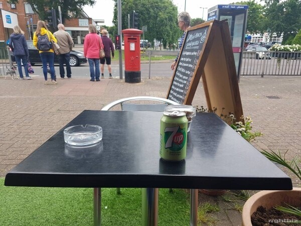 Busy cafe for sale in West Sussex Photo 8
