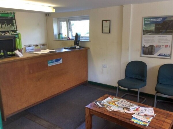 Well Established Tyre & Exhaust Centre Photo 9