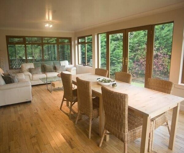 Luxury Self Catering Accommodation Photo 9
