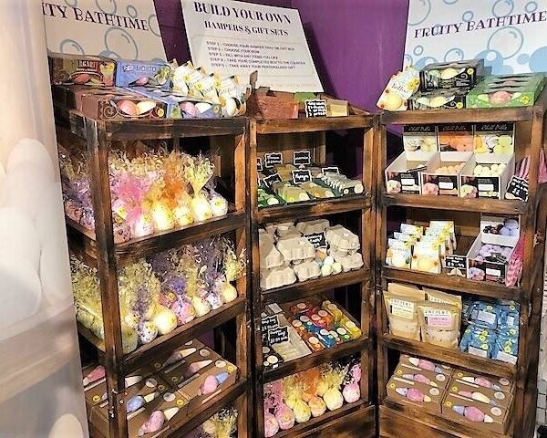 Edible Bouquets & Fruit Display Specialists Photo 9