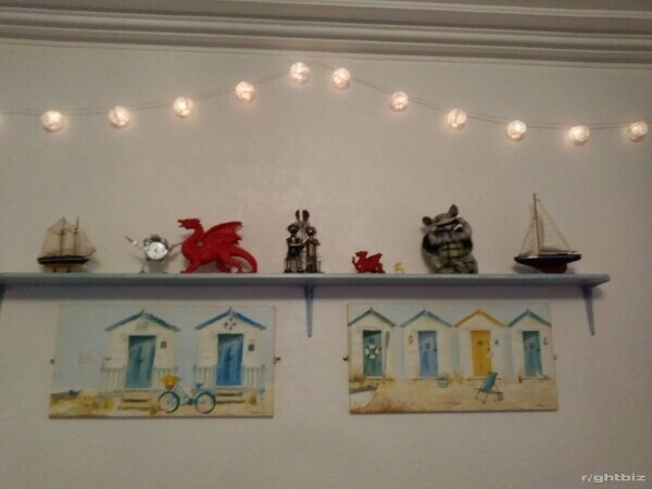 B&B Tenby, Pembrokeshire. 5 en-suite guest rooms. Owners accommodation with potential art studio. Photo 9