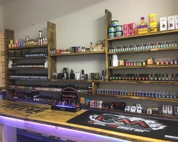 POPULAR E-CIGARETTE BUSINESS OPERATING FROM TWO RETAIL STORES AND AN E-COMMERCE PLATFORM Photo 8