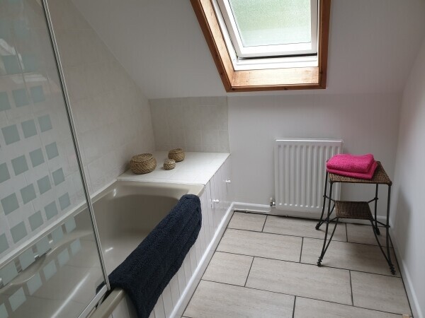 £70,000 leasehold, rural business, Post Office, cafe and store. Large owners accommodation Photo 9