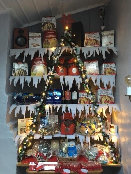 Italian deli for sale in Kent. Photo 9