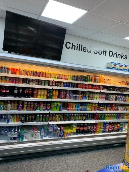 Superbly fitted self-service convenience store in Kent Photo 8
